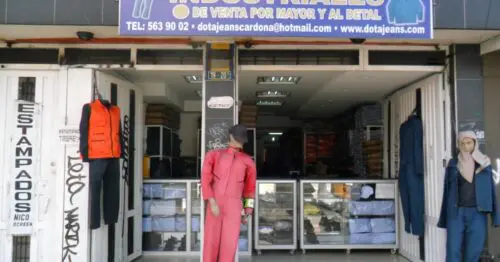 FABRICA DE JEANS INDUSTRIALES AVENIDA 68 CON 19 FABRICA DE JEANS INDUSTRIALES AVENIDA 68 CON 19
